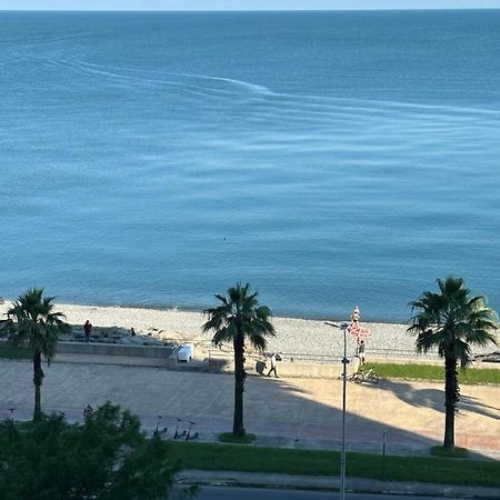 Liana Sea & Sky Suites Батуми Экстерьер фото
