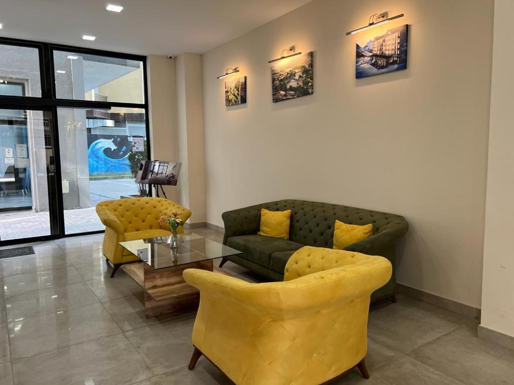 Liana Sea & Sky Suites Батуми Экстерьер фото