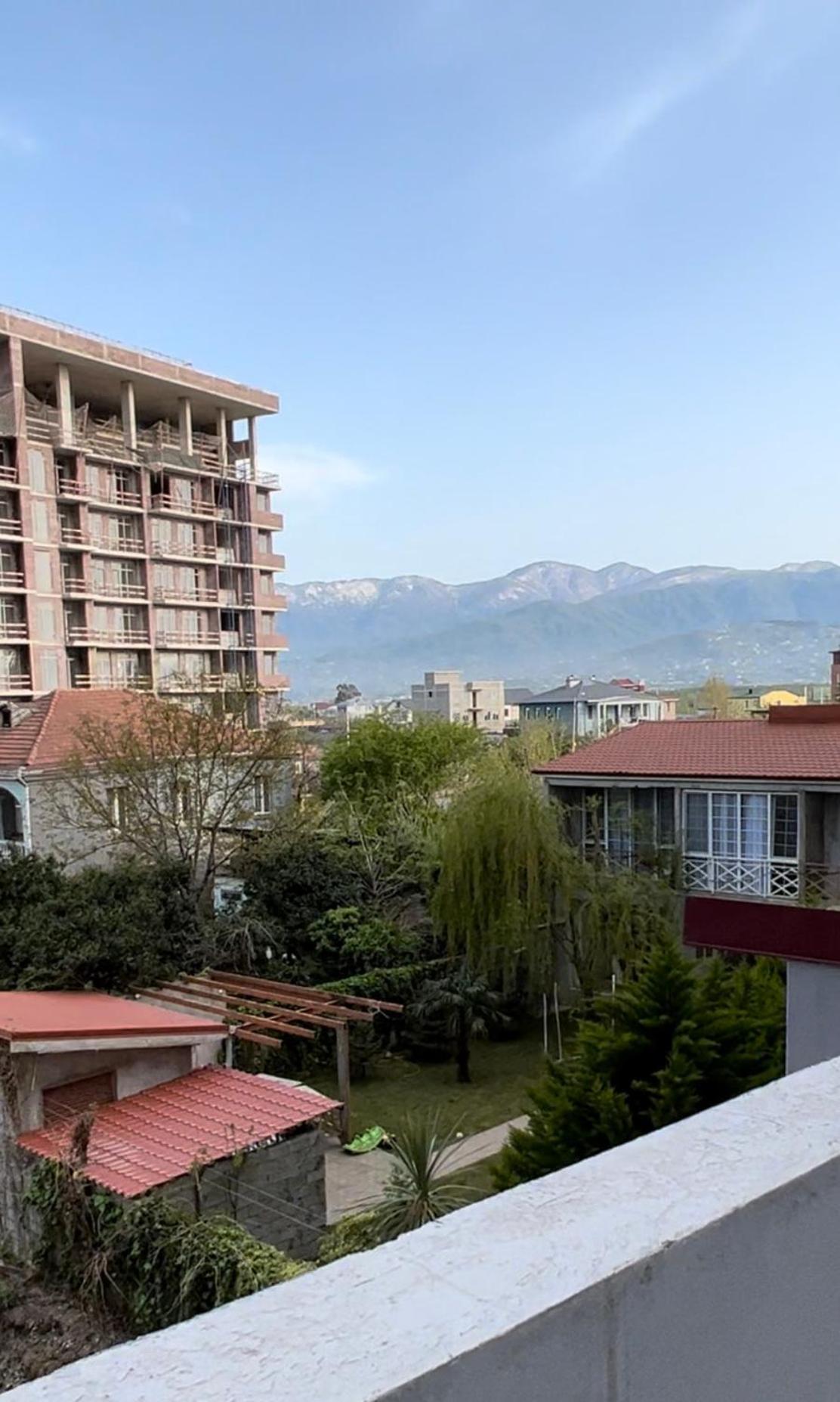 Liana Sea & Sky Suites Батуми Экстерьер фото